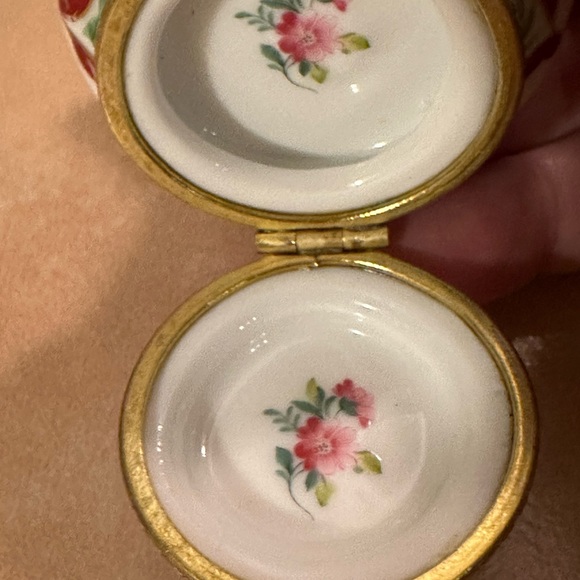 Vintage Pitcher/Bowl Trinket Container - Picture 3 of 5